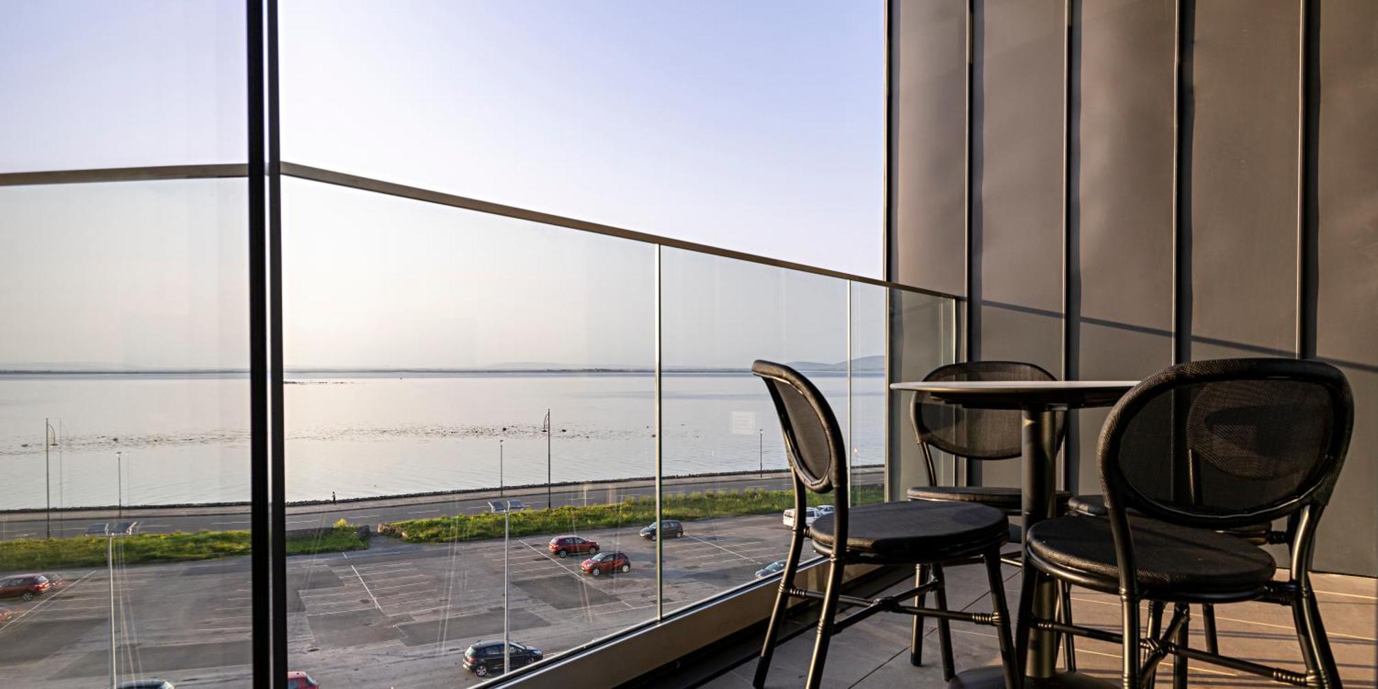 Shoreline Apartments Galway Ngoại thất bức ảnh